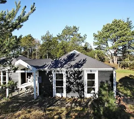 Ferienhaus Three-bedroom Holiday In Skagen 2